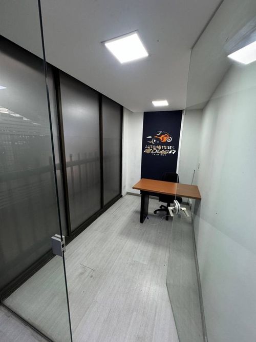 Local en Arriendo en Terminal de transporte, Bogotá - Miniatura 10