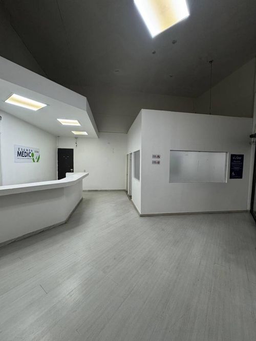 Local en Arriendo en Terminal de transporte, Bogotá - Miniatura 11