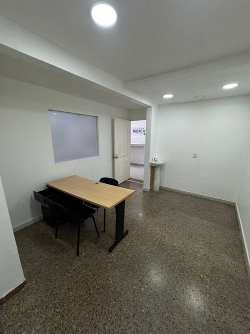 Local en Arriendo en Terminal de transporte, Bogotá - Miniatura 16