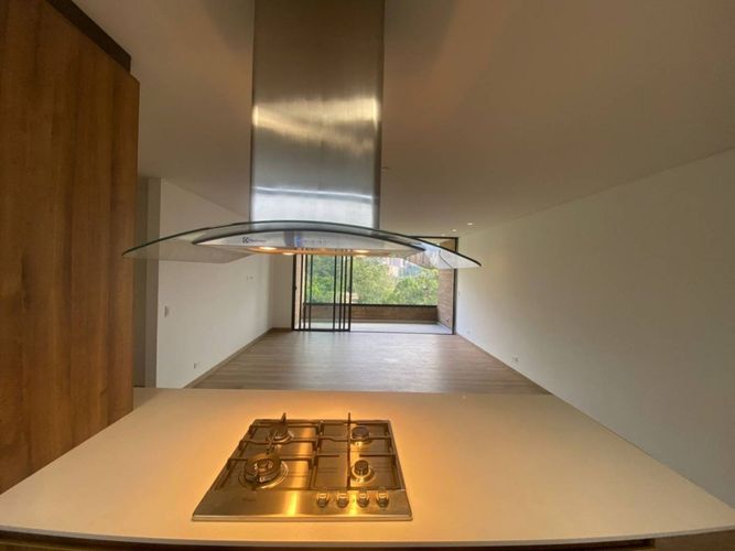 Apartamento en Arriendo en Las palmas, Medellín - Miniatura 4
