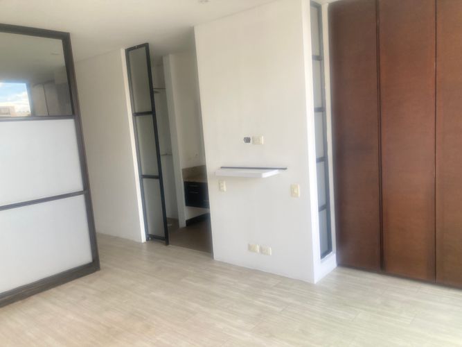 Apartaestudio en Arriendo en Chicó Navarra, Bogotá - Miniatura 15