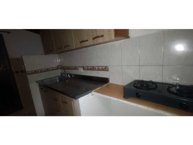 Apartaestudio en  Arriendo en Campo valdes no.1, Medellín - Miniatura 4