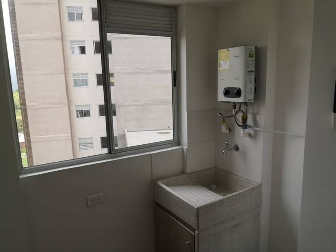 Apartamento en Arriendo en Calasanz, Medellín - Miniatura 3