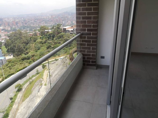 Apartamento en Arriendo en Calasanz, Medellín - Miniatura 11