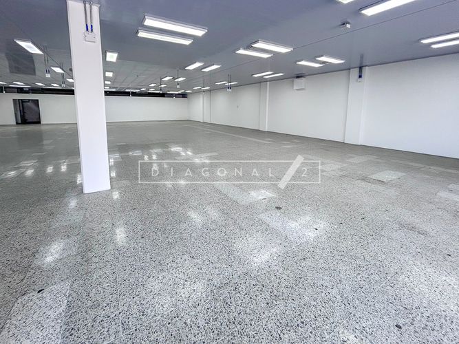 Oficina en  Arriendo en Fontibon, Bogotá - Miniatura 4