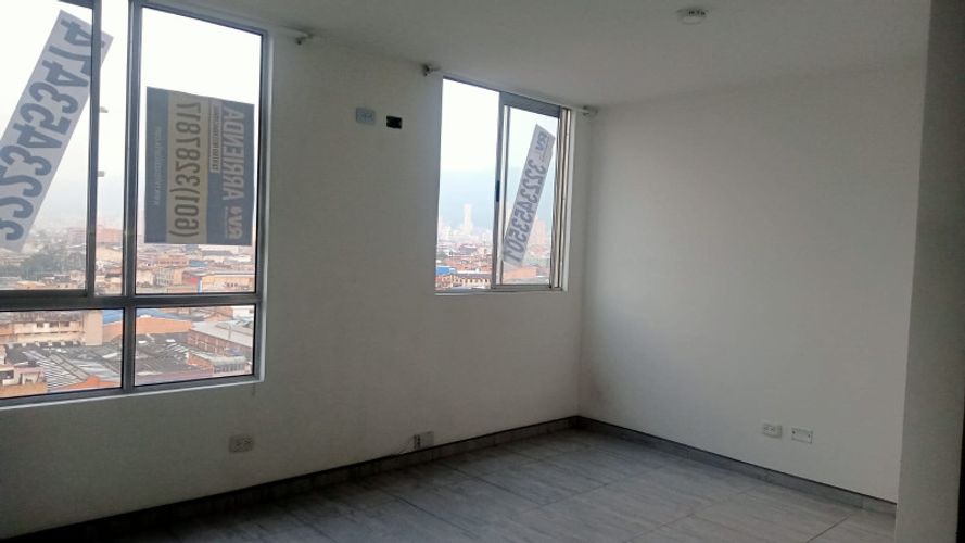 Apartaestudio en  Venta en Ricaurte, Bogotá - Imagen 1