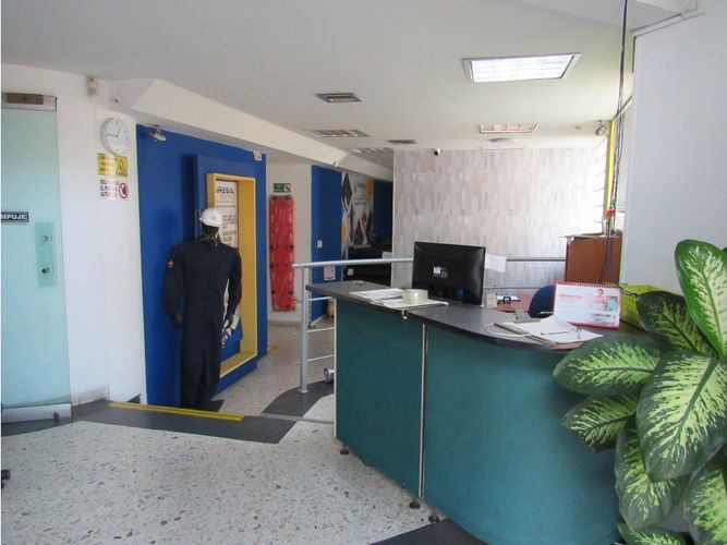 Edificio en  Arriendo en Popular, Cali - Miniatura 2