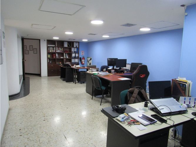 Edificio en  Arriendo en Popular, Cali - Miniatura 21