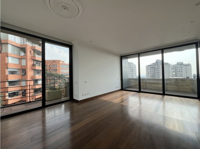 Apartamento en  Arriendo en El refugio, Bogotá - Miniatura 2