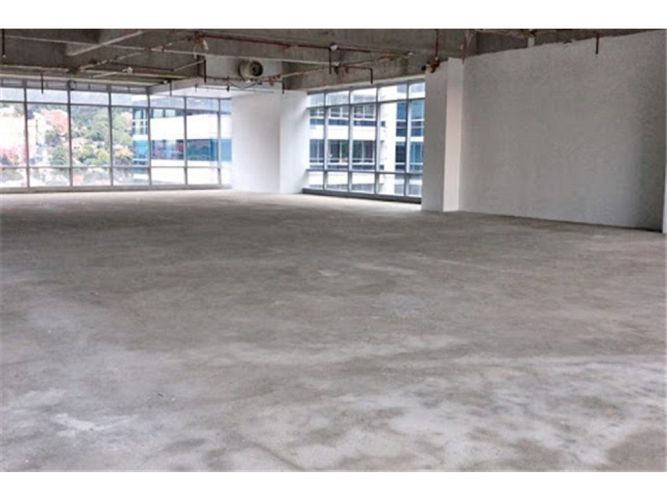 Oficina en  Arriendo en Santa barbara oriental, Bogotá - Miniatura 2
