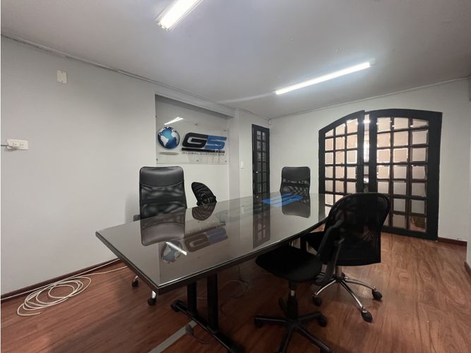 Edificio en  Venta en Fontibon, Bogotá - Miniatura 2