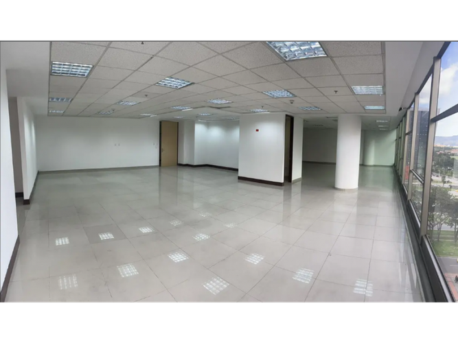 Oficina en Arriendo en Ciudad salitre, Bogotá - Miniatura 3