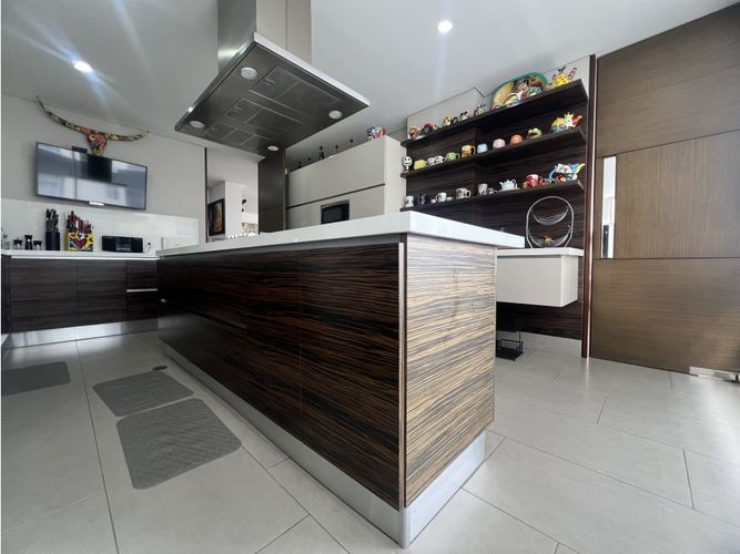 Apartaestudio en Venta en El chico, Bogotá - Miniatura 5