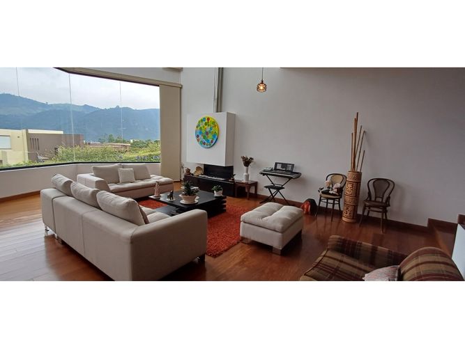 Casa en Arriendo en La calera - Miniatura 4