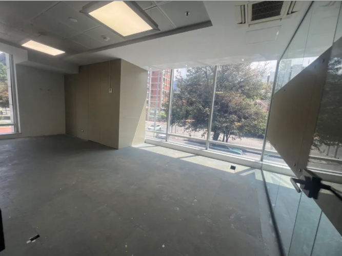 Oficina en Arriendo en El nogal, Bogotá - Miniatura 5