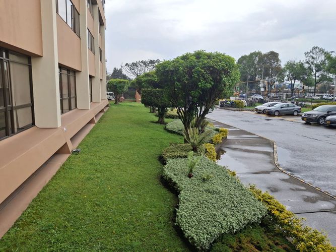 Oficina en Arriendo en Fontibon, Bogotá - Miniatura 10