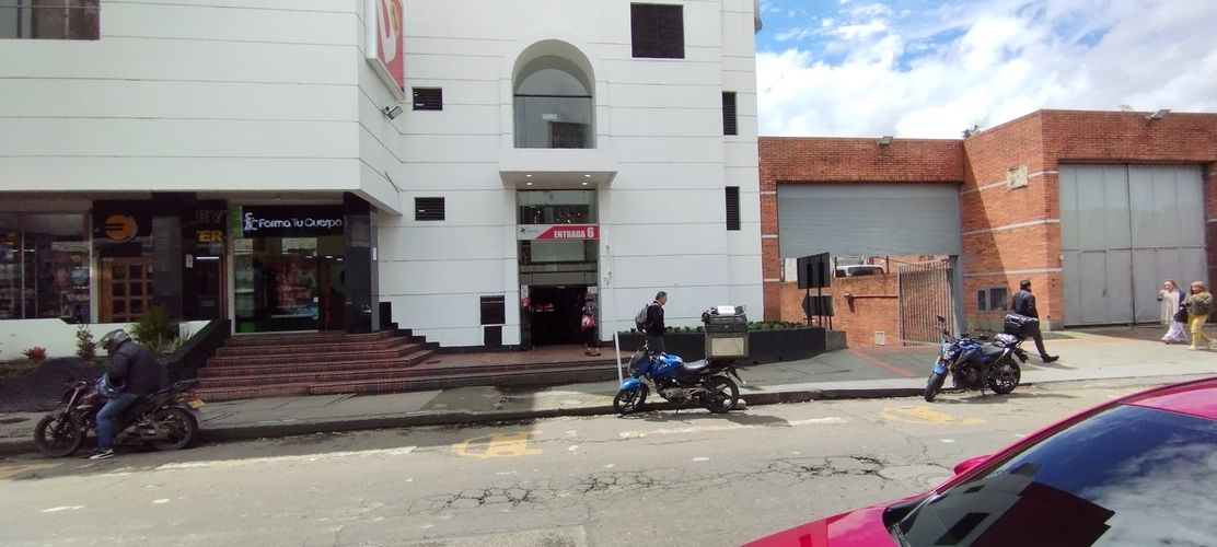 Local en Arriendo en Galerias, Bogotá - Miniatura 3