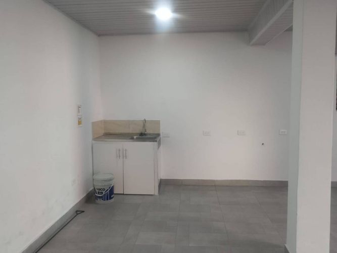 Local en  Arriendo en Belén Las mercedes, Medellín - Miniatura 8