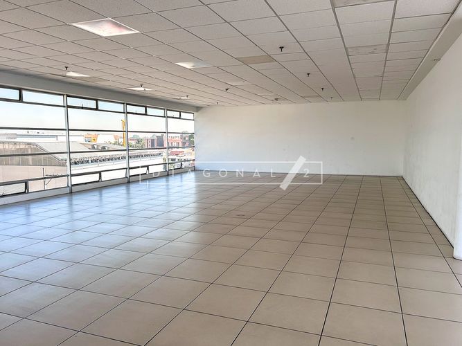 Oficina en  Arriendo en Fontibon, Bogotá - Miniatura 5