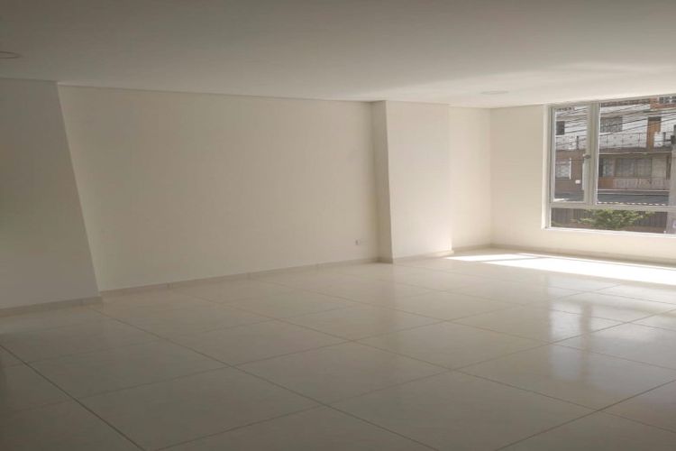 Edificio en venta en Verbenal san antonio, Bogotá - Miniatura 2