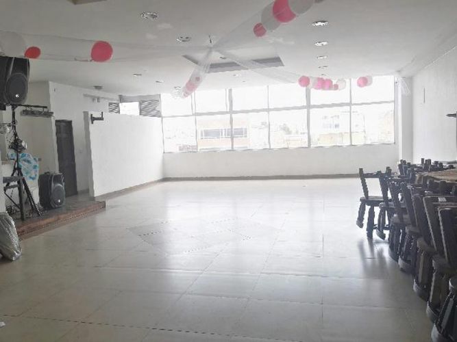 Edificio en venta en Santa rosa, Bogotá - Miniatura 2