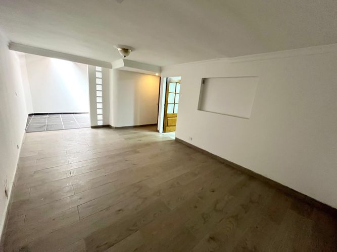Casa en Venta en Laureles, Medellín - Miniatura 2