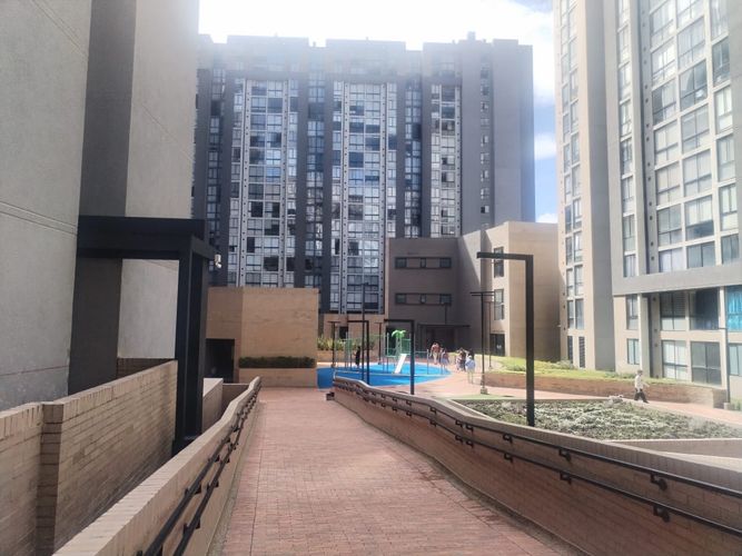 Apartamento en Arriendo en Colina Campestre, Bogotá - Miniatura 8