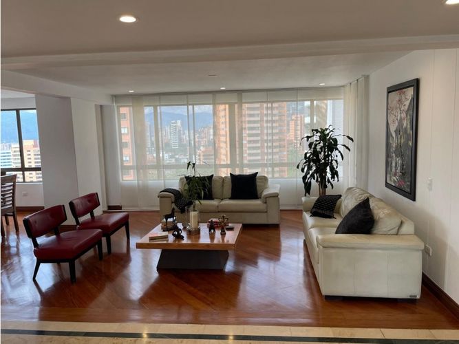 Apartamento en Arriendo en Milla de Oro, Medellín - Imagen 1