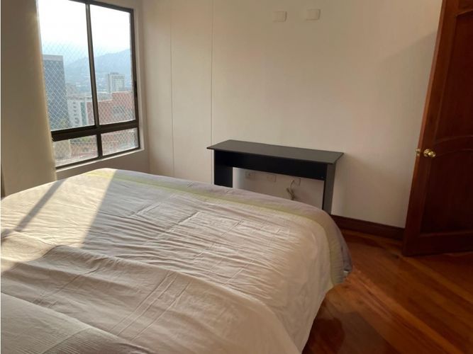Apartamento en Arriendo en Milla de Oro, Medellín - Miniatura 10