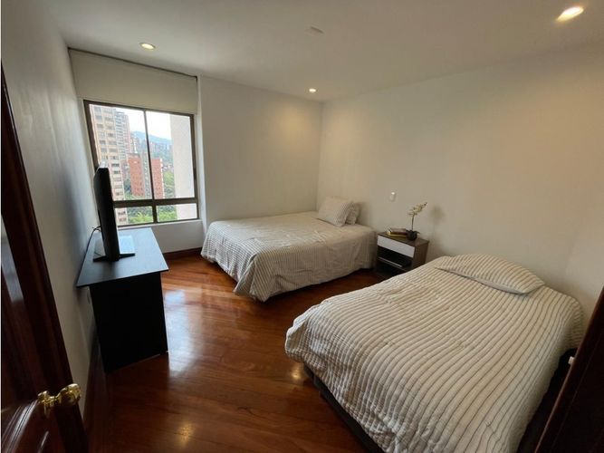 Apartamento en Arriendo en Milla de Oro, Medellín - Miniatura 15