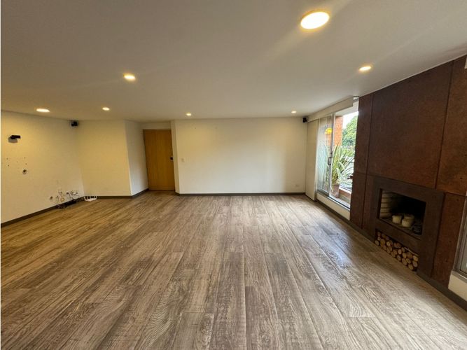 Apartamento en Arriendo en Usaquen, Bogotá - Miniatura 4