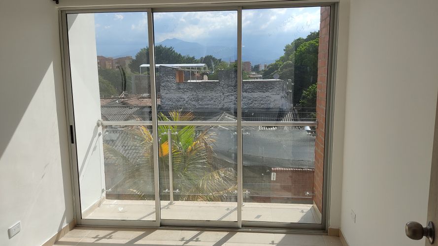 Edificio en  Venta en Caney, Cali - Miniatura 2