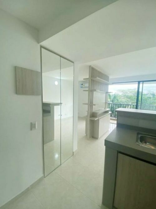 Apartaestudio en  Venta en Urbanizacion la flora, Cali - Miniatura 3