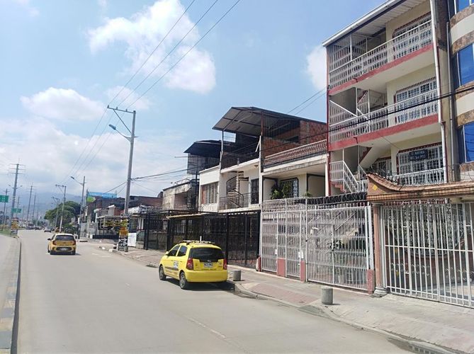 Edificio en  Venta en Primitivo crespo, Cali - Miniatura 2