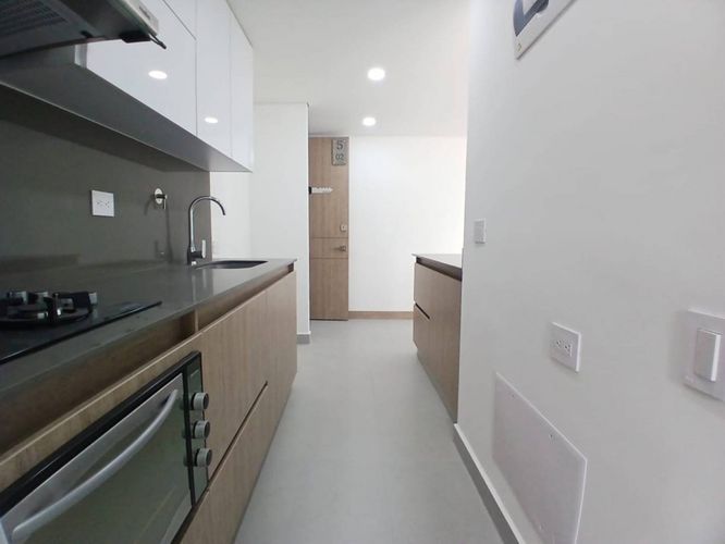Apartamento en Arriendo en Señorial, Envigado - Miniatura 2