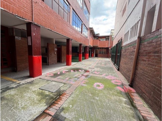 Edificio en Venta en Barrios unidos, Bogotá - Miniatura 3