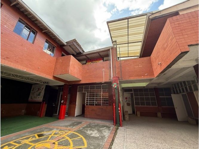 Edificio en Venta en Barrios unidos, Bogotá - Miniatura 4