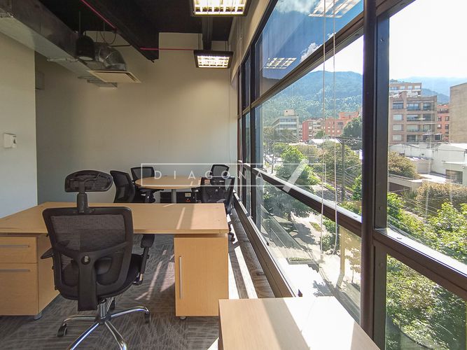 Oficina en  Arriendo en Chico norte, Bogotá - Miniatura 7