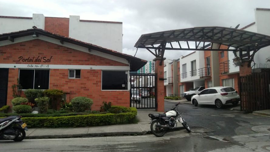 Casa en Venta en Cr. portal del sol, Dosquebradas - Miniatura 2