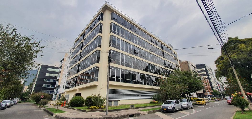 Oficina en Arriendo en Chico norte, Bogotá - Miniatura 11