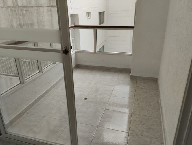 Apartamento en arriendo en Bocagrande, Cartagena - Miniatura 4