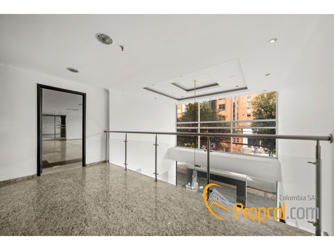 Edificio en arriendo en El chico, Bogotá - Miniatura 3