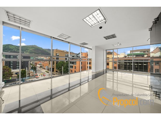 Edificio en arriendo en El chico, Bogotá - Miniatura 14