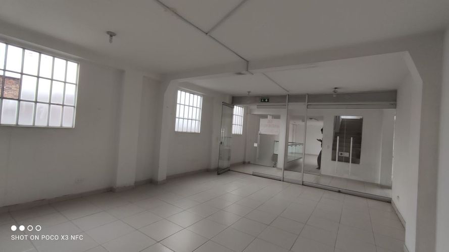 Local en Arriendo en El retiro, Bogotá - Miniatura 2