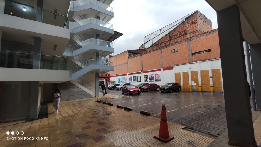 Local en Arriendo en El retiro, Bogotá - Miniatura 7