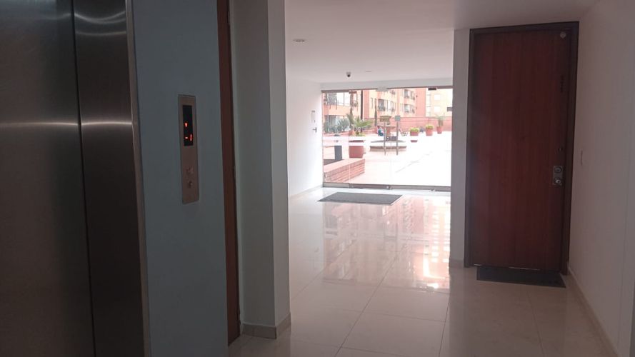 Apartamento en Arriendo en Lagos de Cordoba, Bogotá - Imagen 1