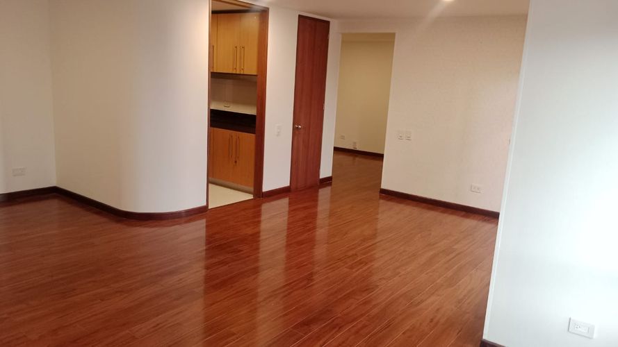 Apartamento en Arriendo en Lagos de Cordoba, Bogotá - Miniatura 3