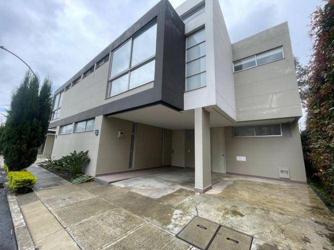 Casa en Arriendo en Gualanday, Rionegro - Imagen 1