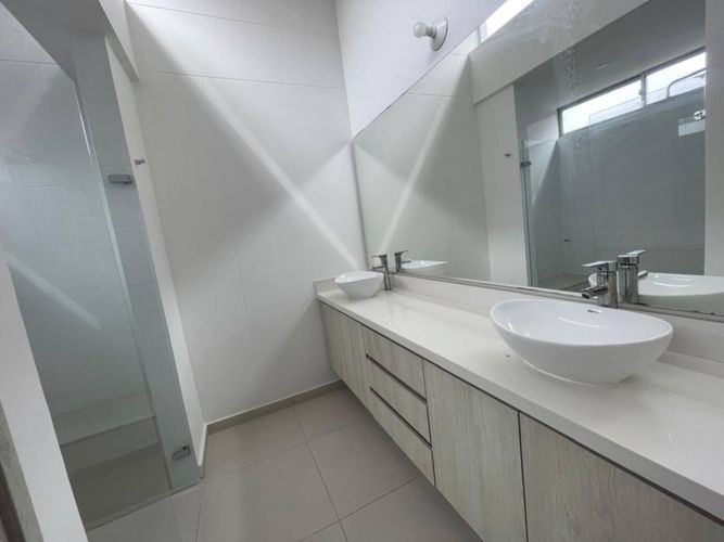 Casa en Arriendo en Gualanday, Rionegro - Miniatura 3