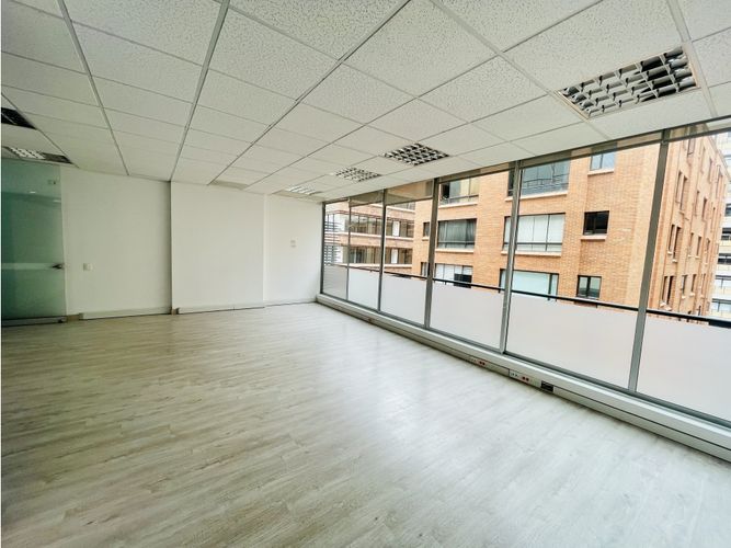 Oficina en Arriendo en El chico, Bogotá - Miniatura 4